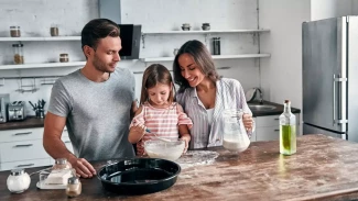 Rekomendasi Menata Dapur yang Aman dari Anak