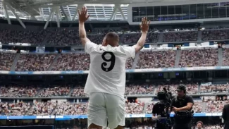 Kylian Mbappe Resmi Gabung Real Madrid dengan Nomor 9 Baru